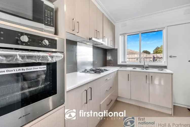 3 Bedroom House Point Cook Melbourne 167m²