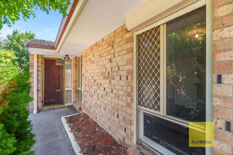 3 BEDROOM 1 BATHROOM HOME!