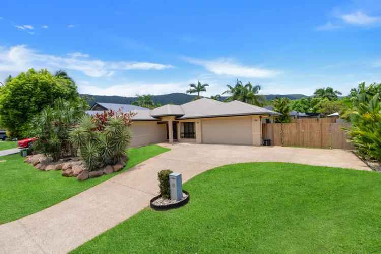 Immaculate Family Home in the sought-after Paradise Gardens Estate