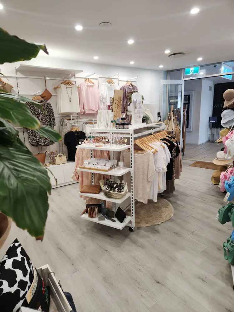 Coastal Fashion Boutique & Giftware Business in Kingscliff