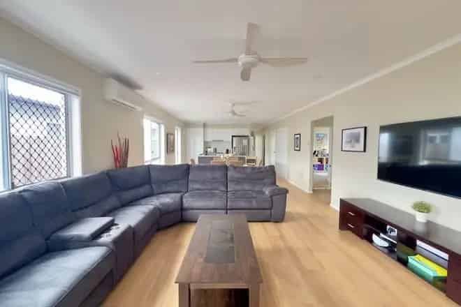 House For Sale , 67, Bourke Crescent, City of Brisbane, Queensland