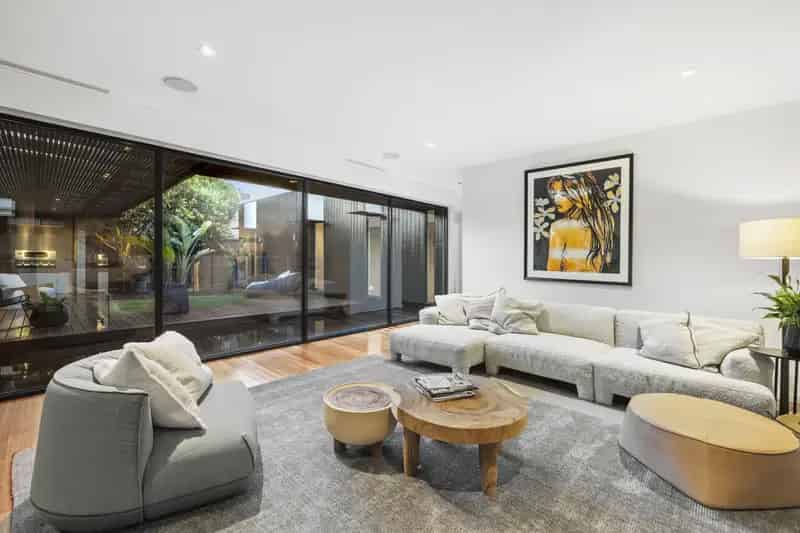 House For Sale , 1B, Kara Grove, Melbourne, Victoria