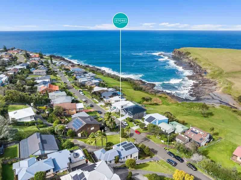 Real Estate For Sale - 9 Elanora Road - Kiama Heights , NSW