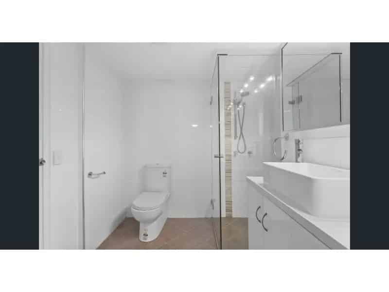 Unfurnished Renovated Ground Floor Apartment With Swimming Pool