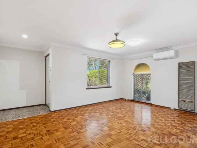 743sqm Brick Home Renovation Opportunity Near Morley Train Station