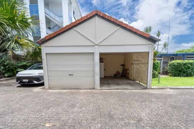 Apartment For Sale , Cairns, Queensland