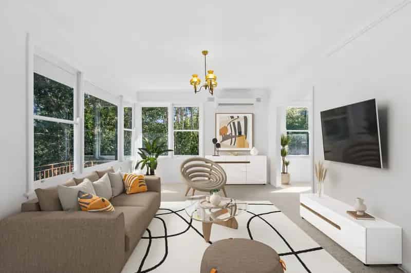 Real Estate For Lease - 10 Lewis Drive - Figtree , NSW