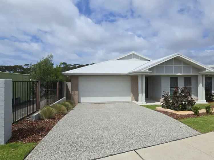  For Rent in Sussex Inlet, New South Wales