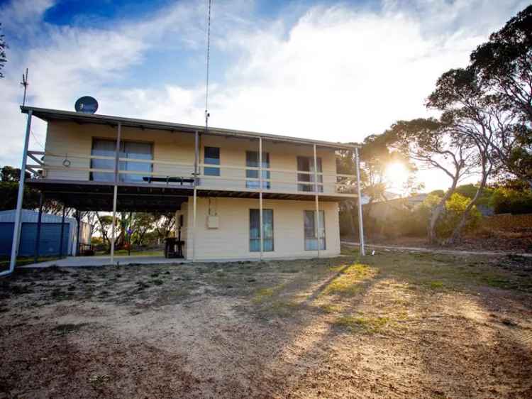 House For Sale in Hopetoun, Western Australia