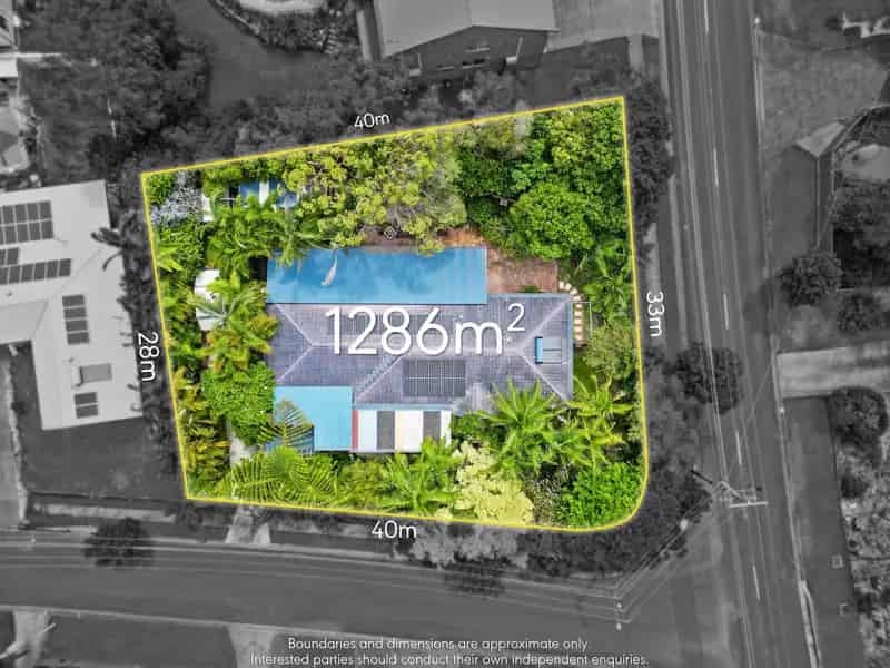 Tranquil Three-Level Retreat Style Property with Expansive Outdoor Spaces and Eco-Friendly Features