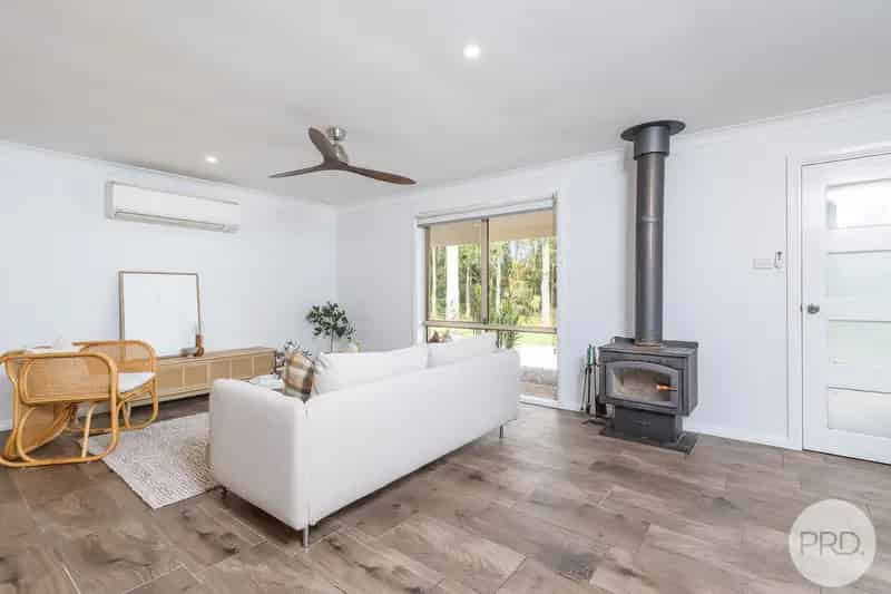 Ultimate Acreage Lifestyle & Business Opportunity in Medowie