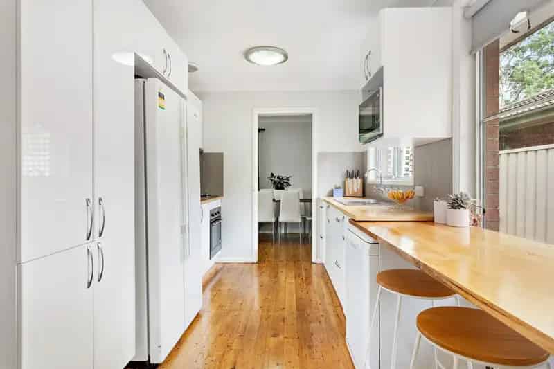 Real Estate For Lease - 9 Ash Avenue - Albion Park Rail , NSW