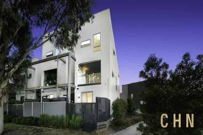 House For Sale , 15, Zeta Crescent, Melbourne, Victoria