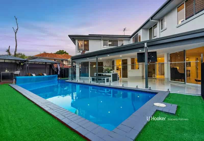 House For Sale , 3, Trafalgar Close, Brisbane City, Queensland