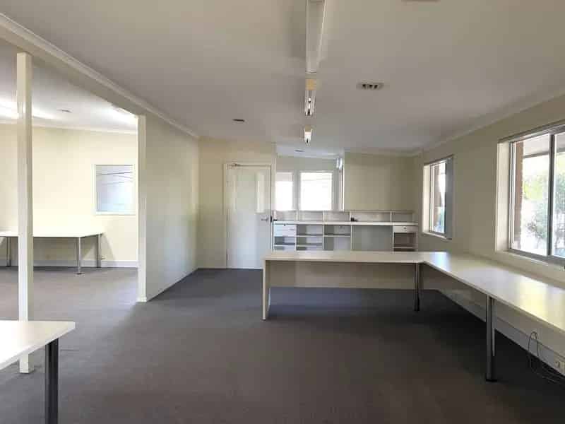 Rural property For Rent , 17, Murlong Street, Swan Hill, Victoria