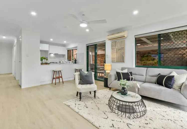 House For Sale in 13, Wilshire Place, Brisbane City, Queensland