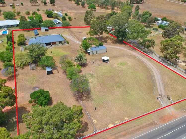 House For Sale in City of Swan, Western Australia