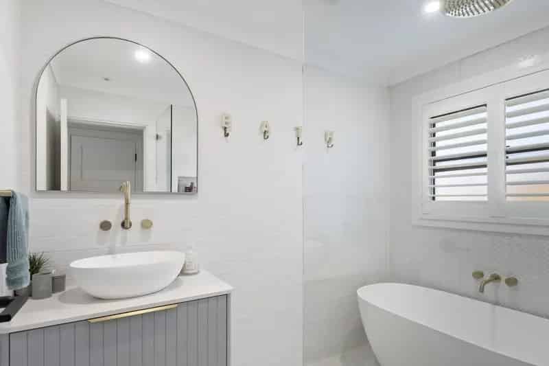 Real Estate For Lease - 106 Macmillan Street - Seaforth , NSW