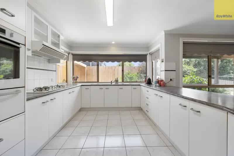 NEAT FAMILY HOME IN A GREAT LOCATION
