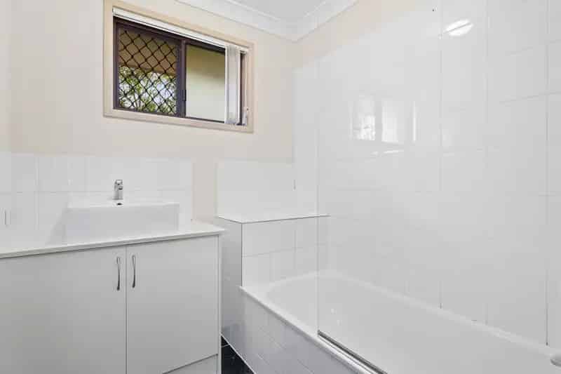 Real Estate For Lease - 43 Pheasant Avenue - Beenleigh , QLD