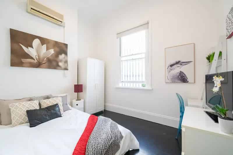 1 room studio of 115 m² in Sydney