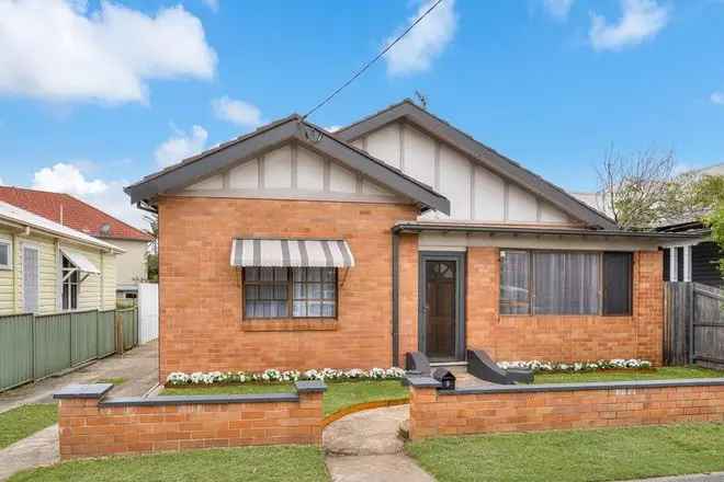 House For Sale in Newcastle-Maitland, New South Wales