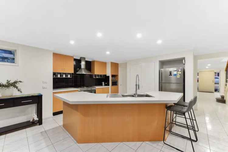 Expansive Family Home in St John's Heights Berwick