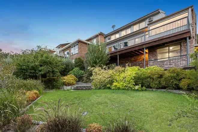 House For Sale , 34, Skyline Drive, Melbourne, Victoria
