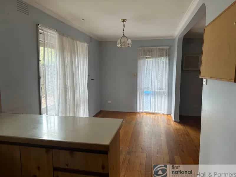 4 rooms house of 200 m² in Melbourne