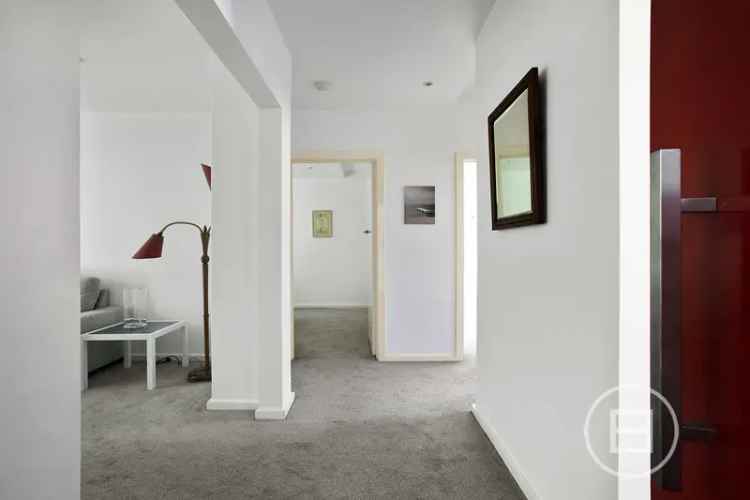 Apartment For Sale in Melbourne, Victoria