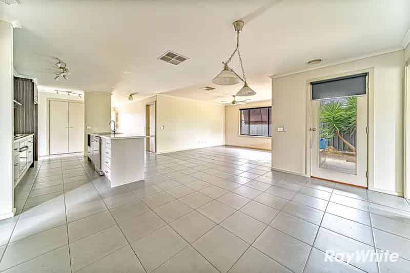Stunning Family Home in Prime Location!