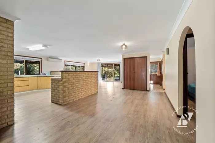 House For Sale in City Of Busselton, Western Australia