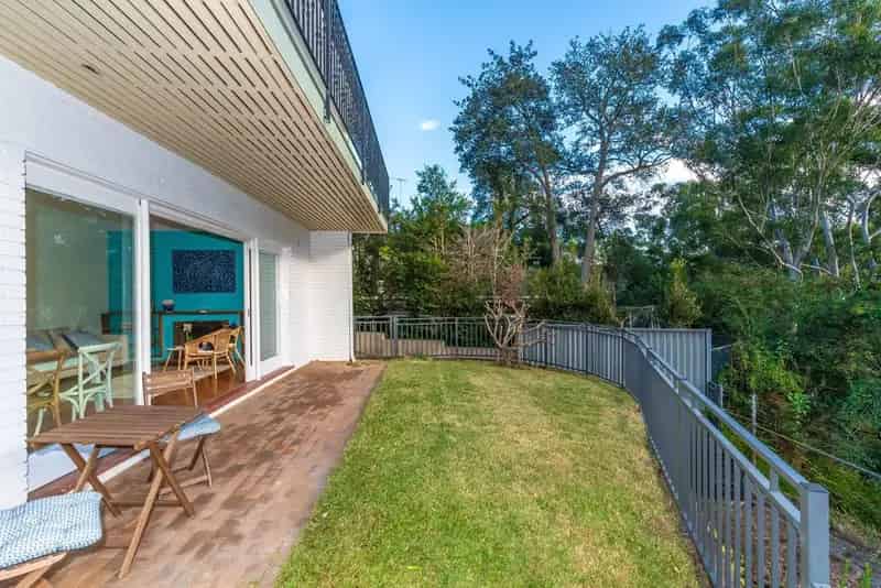 1 room house of 90 m² in Sydney