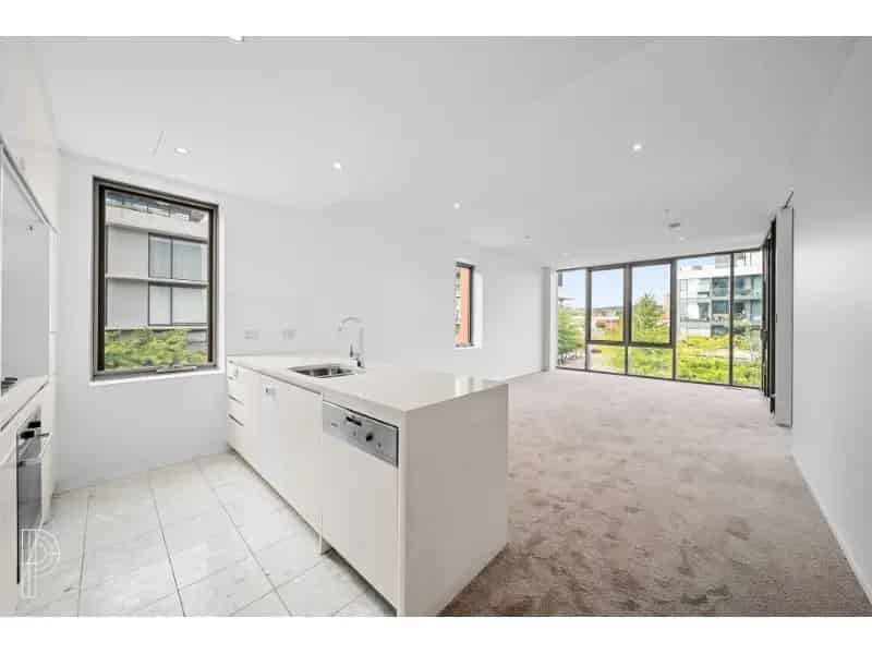 Freshly Updated Lakeside Living In Kingston Foreshore