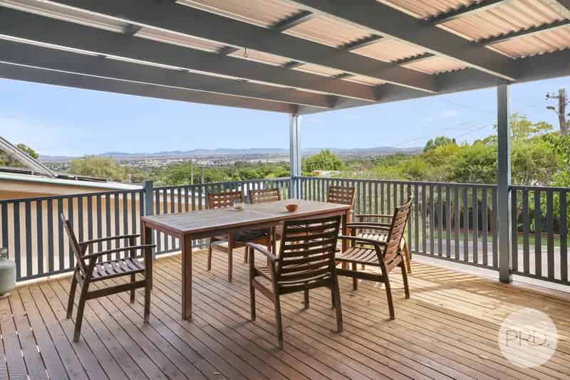 Beautifully Renovated - East Tamworth