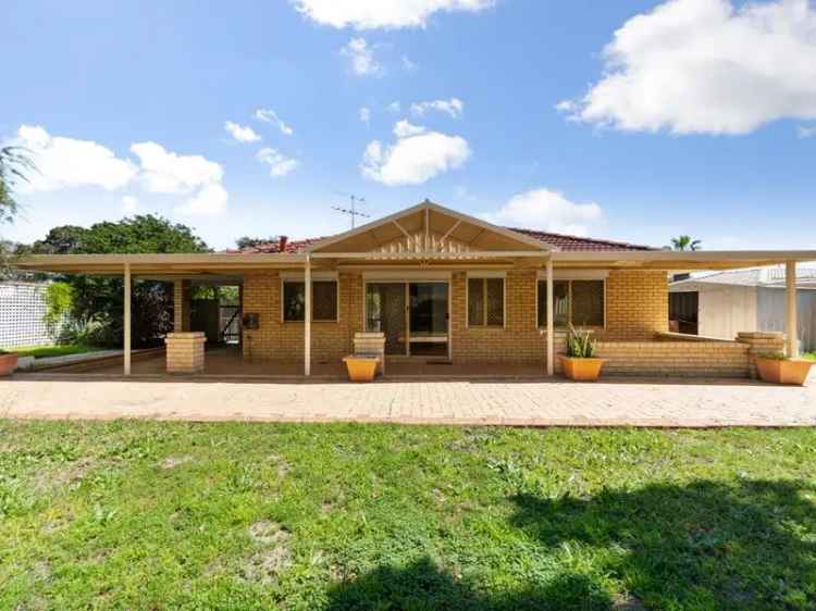 House For Sale in City of Wanneroo, Western Australia