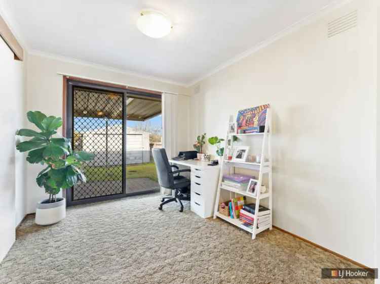 House For Sale in Lara, Victoria