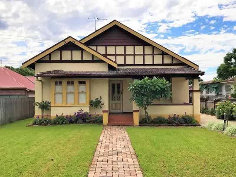 Real Estate For Lease - 323 Windsor Street - Richmond , NSW