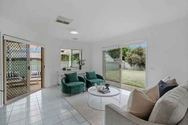 Thurgoona Real Estate Near Golf Course - 4 Bedroom Home