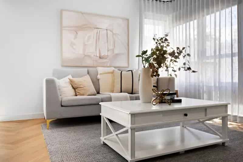 Newly Appointed Stylish Living in MWSCZ