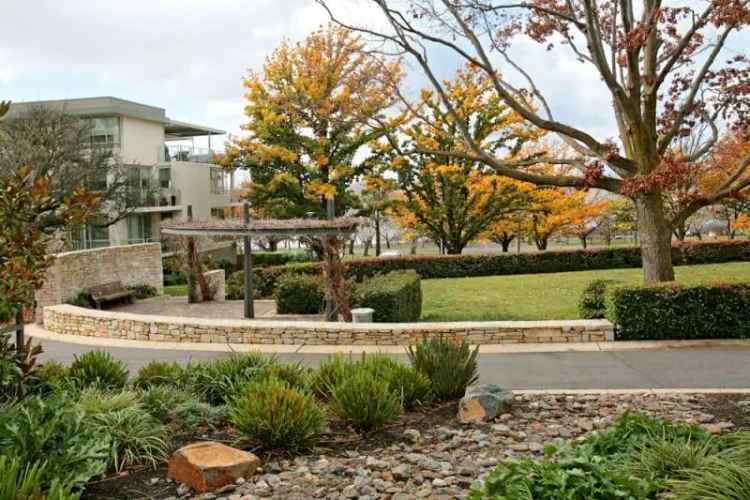 Apartment For Rent in South Canberra, Australian Capital Territory