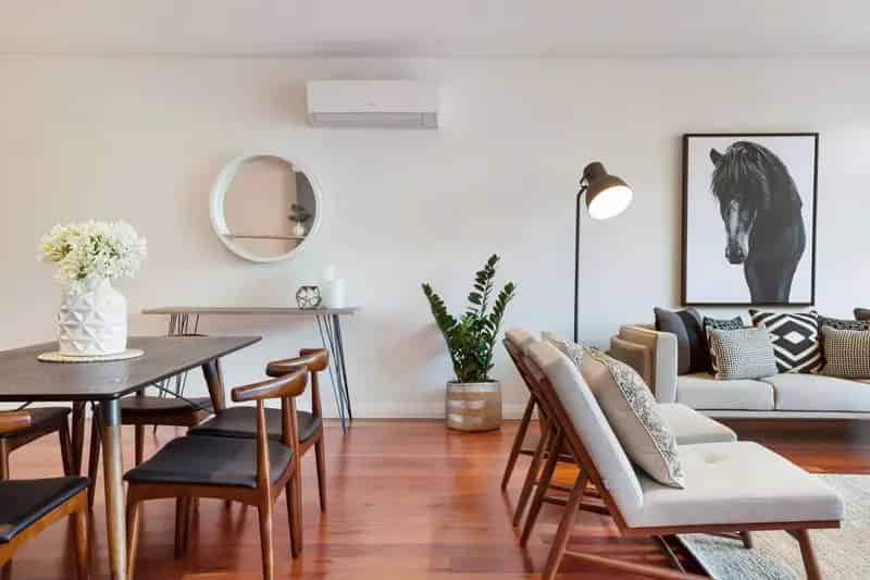 Real Estate For Lease - 48 Oxford Street - Newtown , NSW