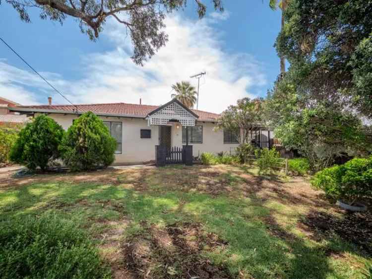 House For Sale in City of Wanneroo, Western Australia