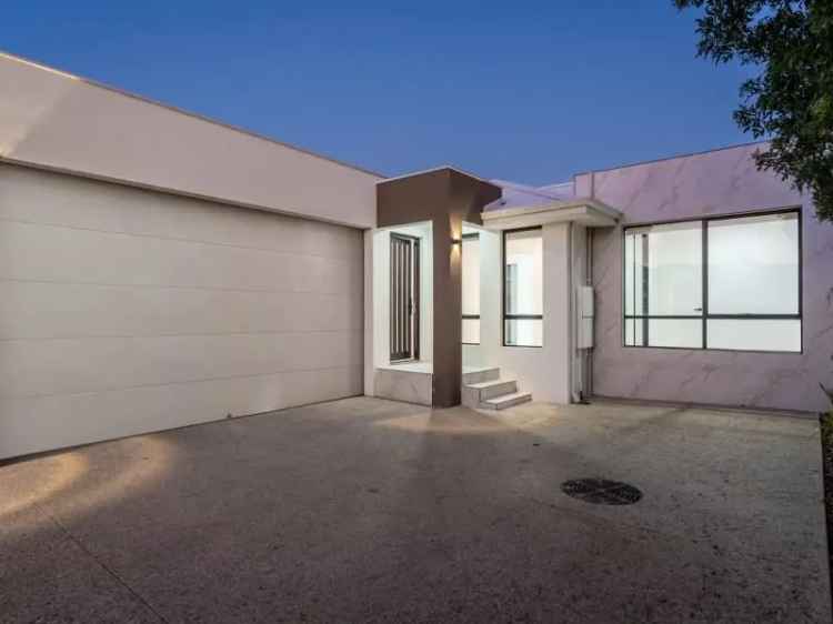 Villa For Sale in City of Stirling, Western Australia