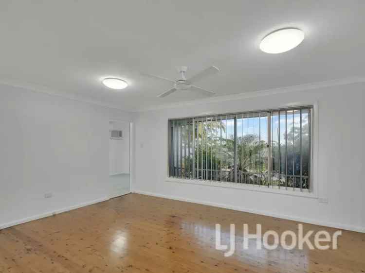 House For Rent in Sanctuary Point, New South Wales