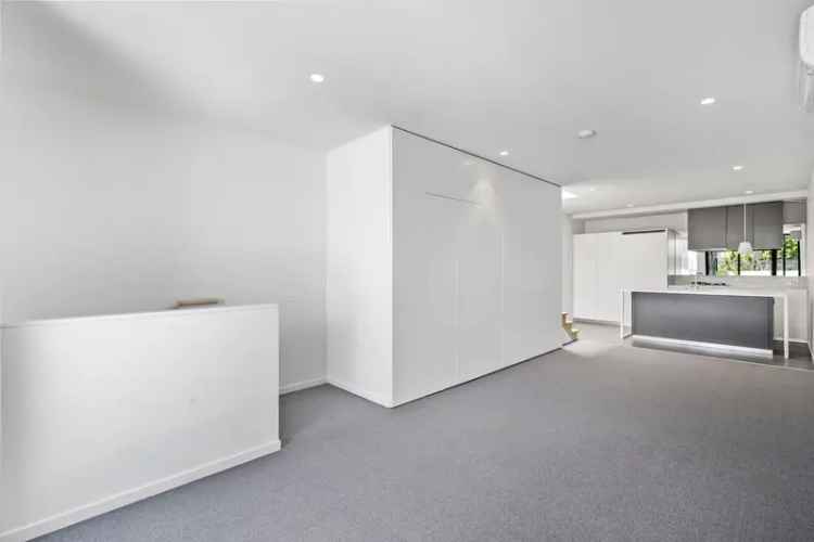 House For Sale in Melbourne, Victoria