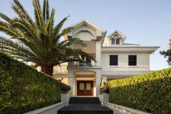 House For Sale , 157, Adelaide Street East, City of Brisbane, Queensland