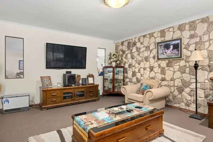 House For Sale in City of Swan, Western Australia