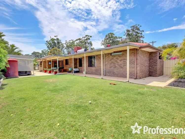 House For Sale in City of Gosnells, Western Australia