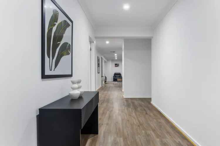 Single-level Showpiece on 571m2*